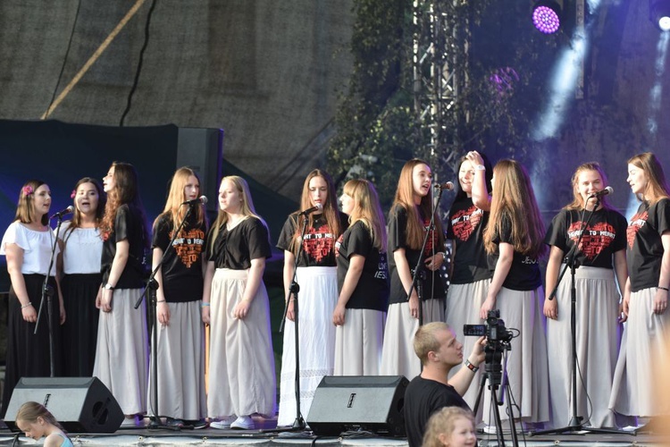 Koncert "Rozpalić serca" w Strzegomiu