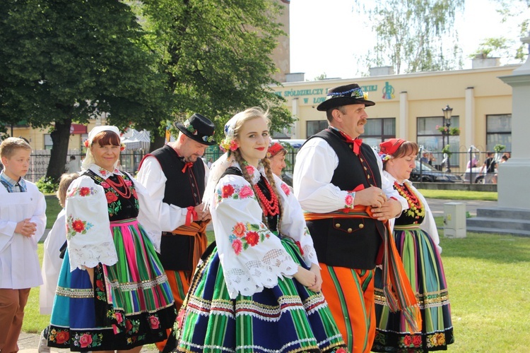 Powitanie MB Częstochowskiej w kościele rektorskim oo. pijarów w Łowiczu