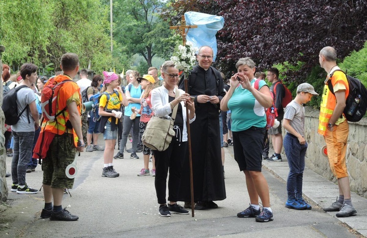 35. Pielgrzymka z Porąbki do Kalwarii Zebrzydowskiej 2017