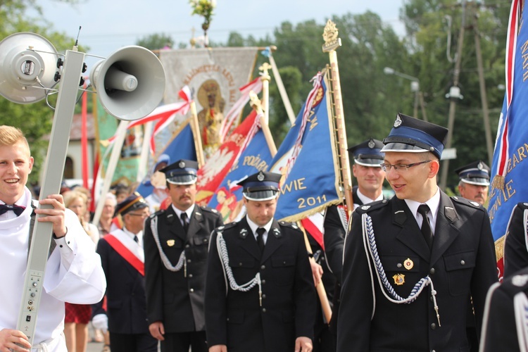 Powitanie ikony MB Częstochowskiej w Bełchowie