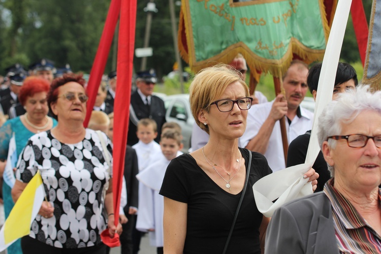 Powitanie ikony MB Częstochowskiej w Bełchowie