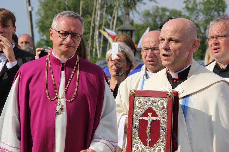 Powitanie ikony MB Częstochowskiej w Bełchowie