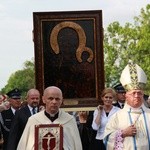 Powitanie ikony MB Częstochowskiej w Bełchowie