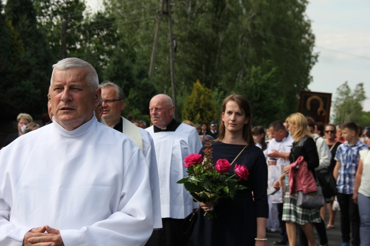 Powitanie ikony MB Częstochowskiej w Bełchowie