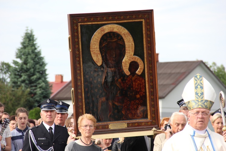 Powitanie ikony MB Częstochowskiej w Bełchowie