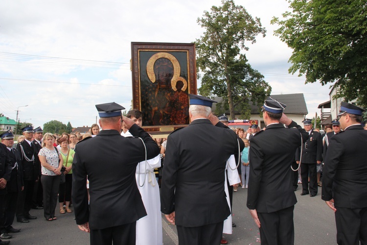 Powitanie ikony MB Częstochowskiej w Bełchowie