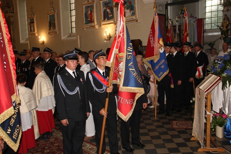 Powitanie ikony MB Częstochowskiej w Bełchowie