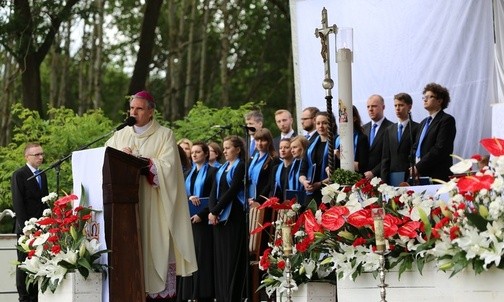 Cztery wieki Pustelni Złotego Lasu