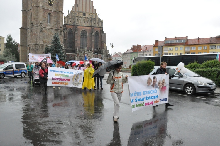 Marsz dla życia i rodziny w Nysie