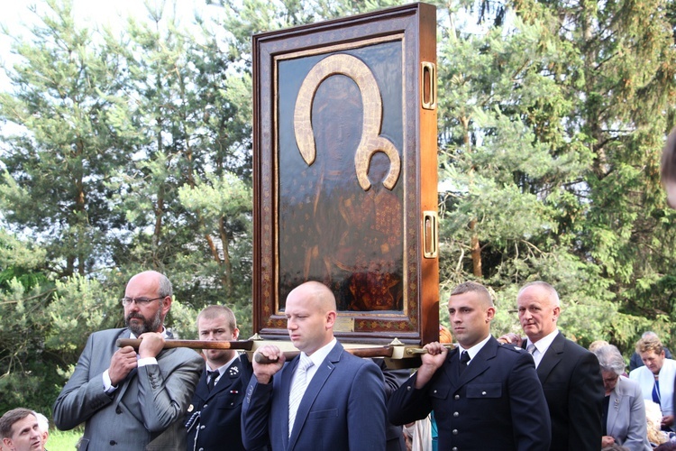 Powitanie ikony MB Częstochowskiej w Nieborowie