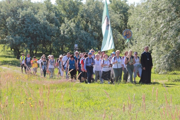 Piesza Pielgrzymka Powołaniowa do Rokitna