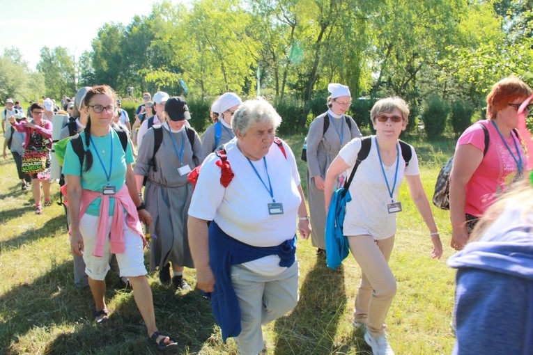 Piesza Pielgrzymka Powołaniowa do Rokitna