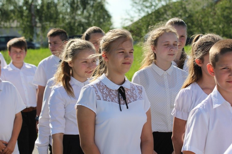 Powitanie ikony MB Częstochowskiej w Bednarach