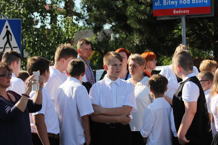 Powitanie ikony MB Częstochowskiej w Bednarach