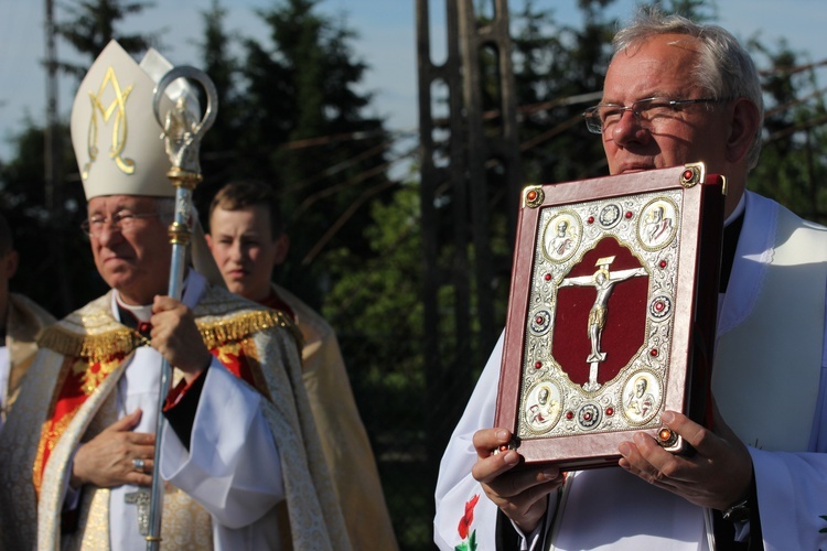 Powitanie ikony MB Częstochowskiej w Bednarach