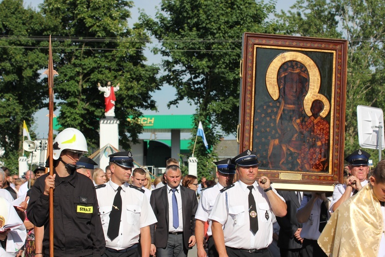 Powitanie ikony MB Częstochowskiej w Bednarach