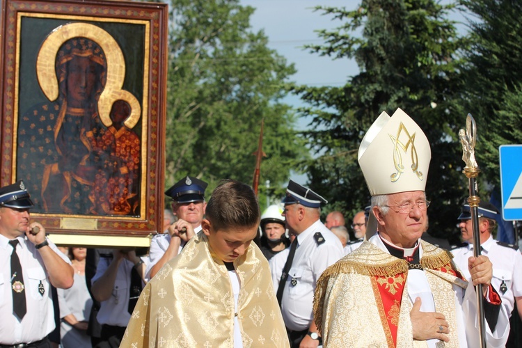 Powitanie ikony MB Częstochowskiej w Bednarach