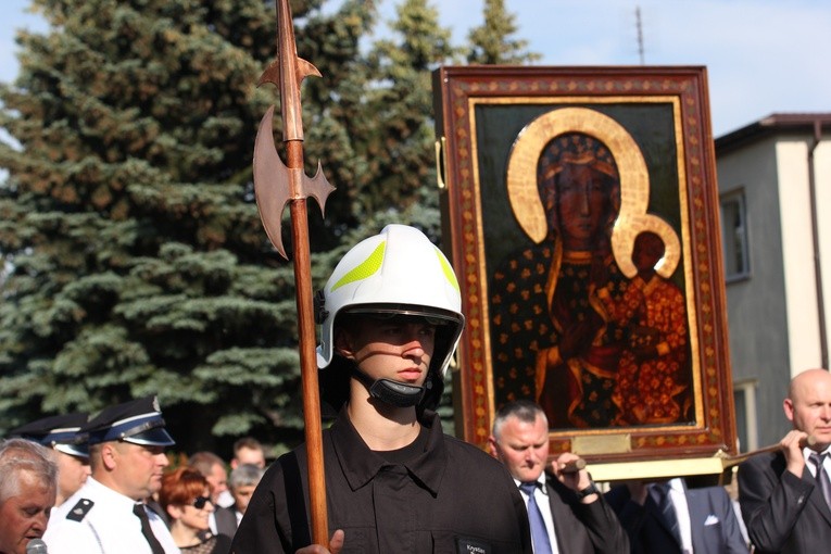 Powitanie ikony MB Częstochowskiej w Bednarach
