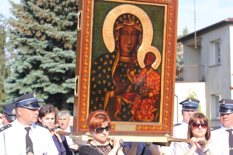 Powitanie ikony MB Częstochowskiej w Bednarach