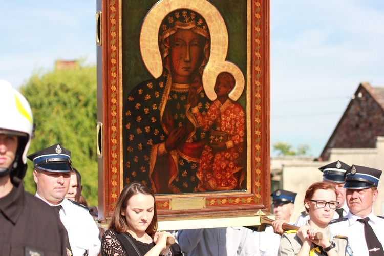 Powitanie ikony MB Częstochowskiej w Bednarach