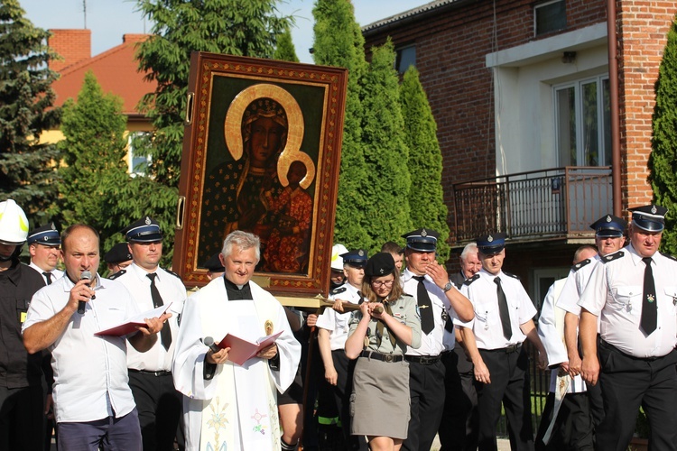 Powitanie ikony MB Częstochowskiej w Bednarach