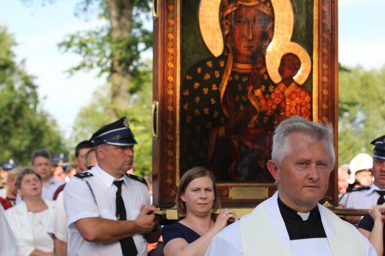 Powitanie ikony MB Częstochowskiej w Bednarach