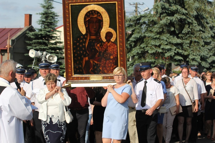 Powitanie ikony MB Częstochowskiej w Bednarach