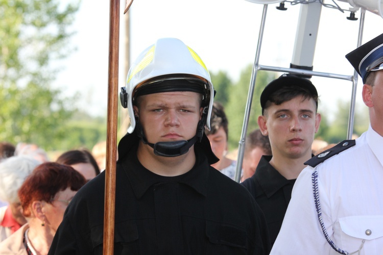 Powitanie ikony MB Częstochowskiej w Bednarach