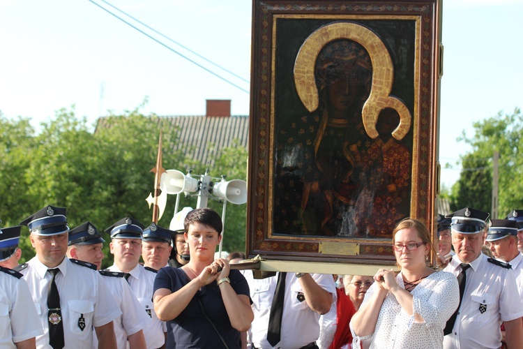 Powitanie ikony MB Częstochowskiej w Bednarach