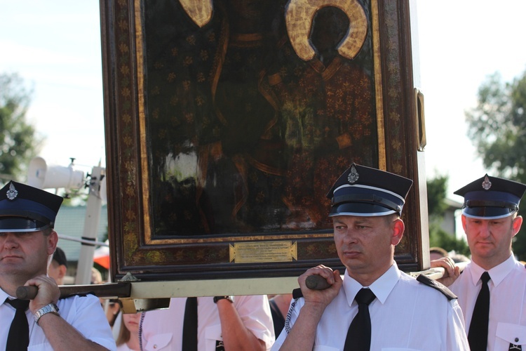 Powitanie ikony MB Częstochowskiej w Bednarach