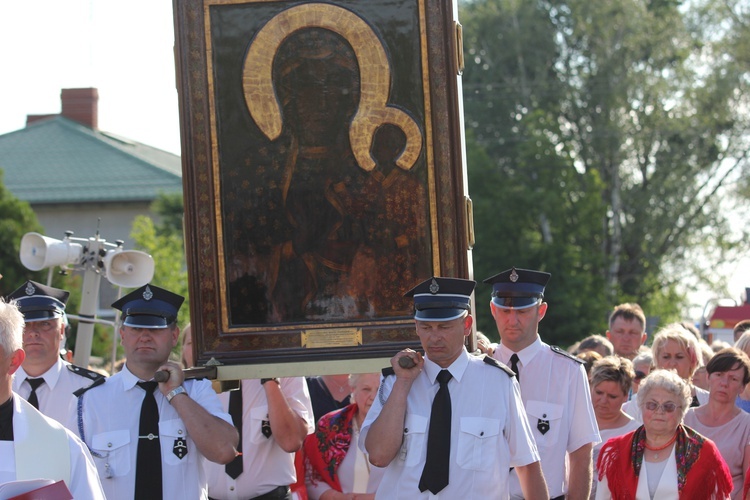 Powitanie ikony MB Częstochowskiej w Bednarach