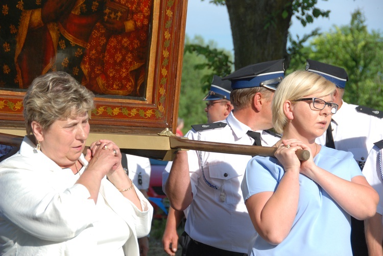 Powitanie ikony MB Częstochowskiej w Bednarach