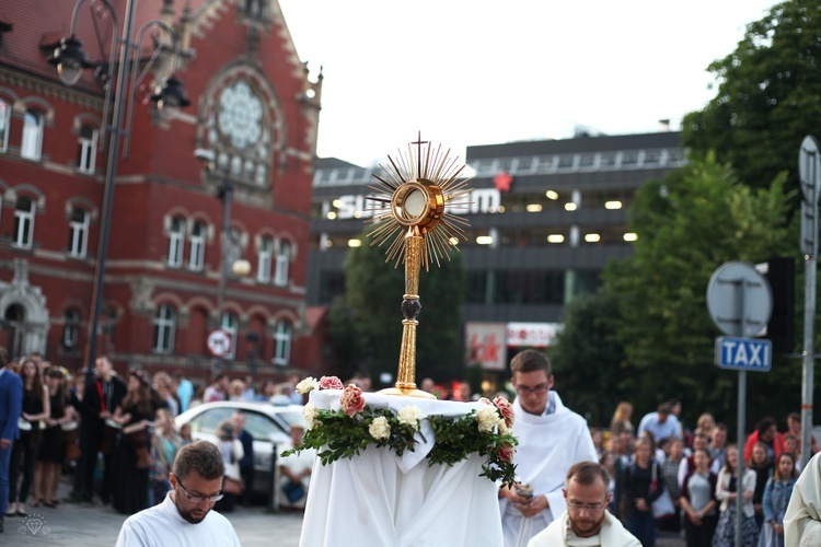 III Akademicka Procesja Bożego Ciała, Katowice 18.06.2017 (II galeria)