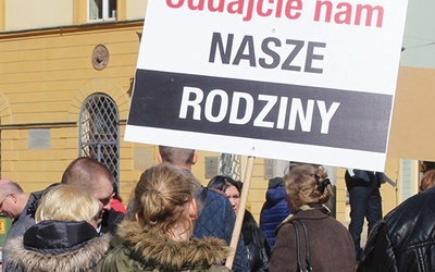 W marcowym proteście we Wrocławiu wzięło udział  ok. 70 osób.