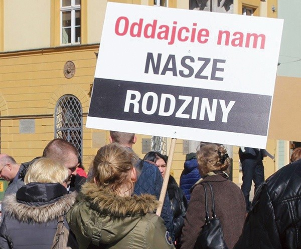 W marcowym proteście we Wrocławiu wzięło udział  ok. 70 osób.