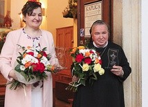 ▲	S. Małgorzata Szewczyk i Renata Maciejewska otrzymały specjalne statuetki.