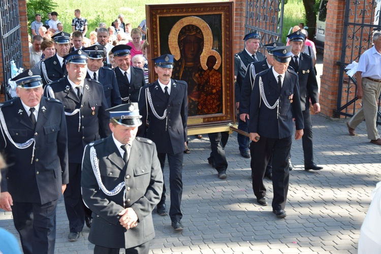 Powitanie ikony MB Częstochowskiej w Kompinie