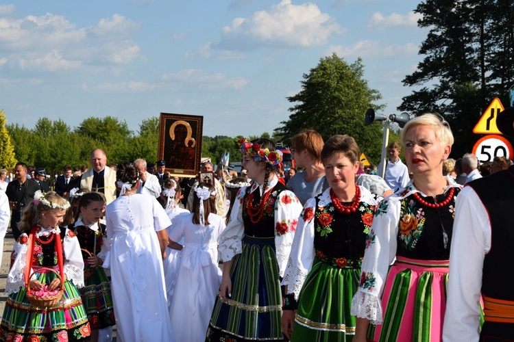 Powitanie ikony MB Częstochowskiej w Kompinie