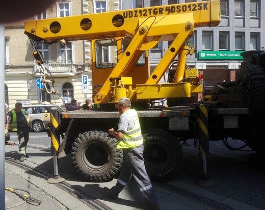 Tramwaj próbował skręcić w Jagiellońską