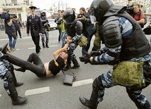 Policja tłumi demonstrację opozycji przeciwko reżimowi Putina. 
12.06.2017 Moskwa, Rosja