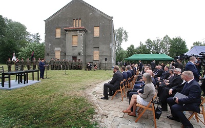 Uroczystości 77. rocznicy pierwszego transportu  do Auschwitz odbyły się przy budynku Lagerhausu, który będzie siedzibą nowego muzeum.