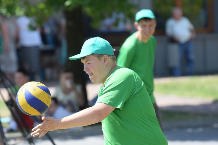 V Turniej Piłki Siatkowej Osób Niepełnosprawnych 