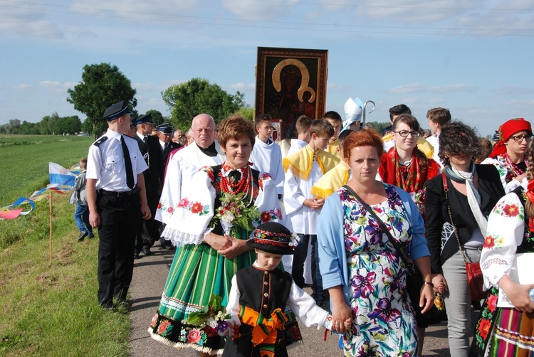 Powitanie ikony MB Częstochowskiej w Boczkach