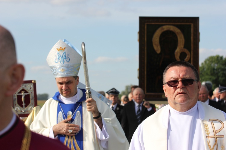 Powitanie ikony MB Częstochowskiej w Boczkach