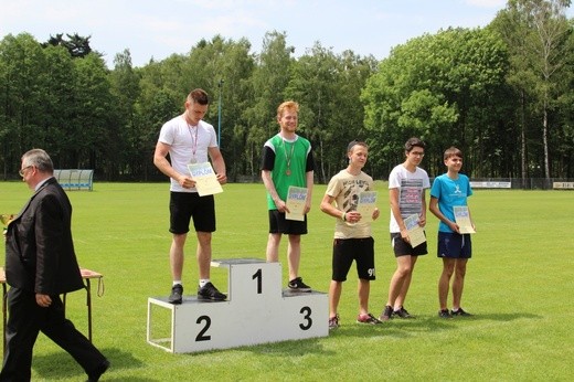 Lekkoatletyczna Spartakiada Służby Liturgicznej w Zabrzegu - 2017