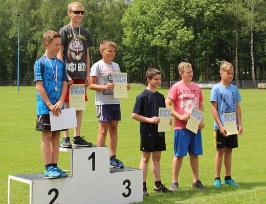 Lekkoatletyczna Spartakiada Służby Liturgicznej w Zabrzegu - 2017
