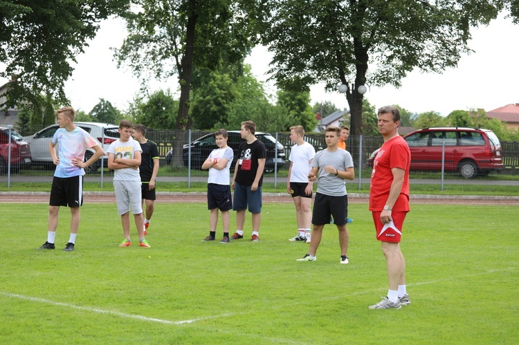 Lekkoatletyczna Spartakiada Służby Liturgicznej w Zabrzegu - 2017