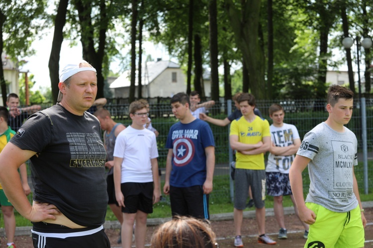 Lekkoatletyczna Spartakiada Służby Liturgicznej w Zabrzegu - 2017