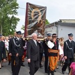 Powitanie ikony MB Częstochowskiej w parafii MB Nieustającej Pomocy w Łowiczu