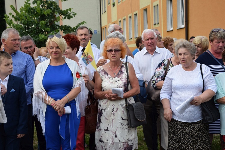 Powitanie ikony MB Częstochowskiej w parafii MB Nieustającej Pomocy w Łowiczu